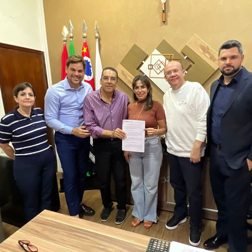 Uchoa e Ministério Público firmam TAC para ampliar atendimento especializado às famílias